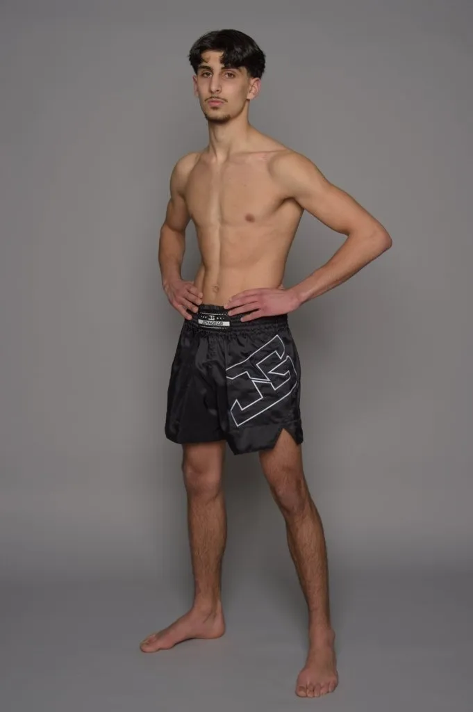 Short de Kickboxing Joyagear Strike Preto-Branco