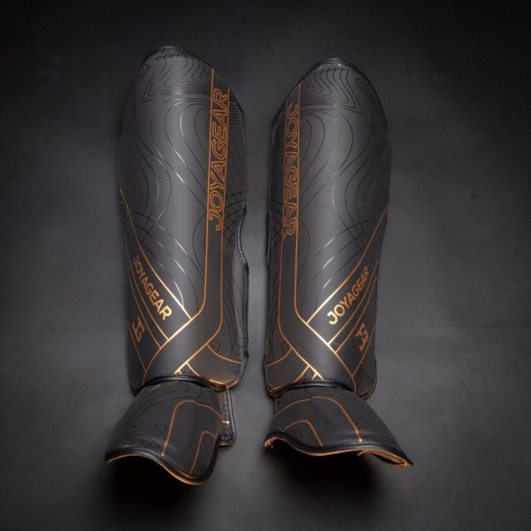 Caneleira Joya Essential de Kickboxing Preto-Dourado