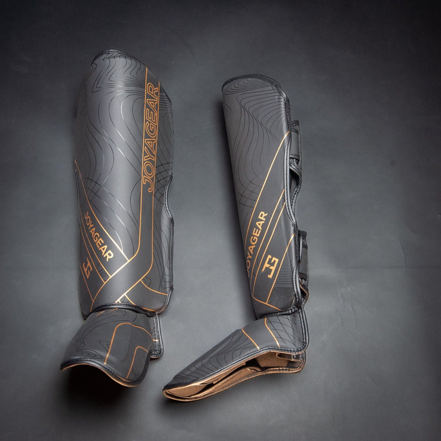 Caneleira Joya Essential de Kickboxing Preto-Dourado - Imagem 3